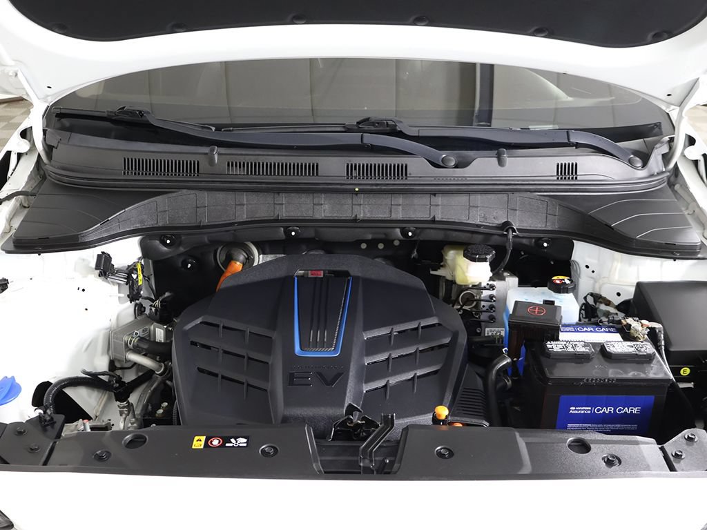 Used 2021 Hyundai Kona Limited FWD image 21