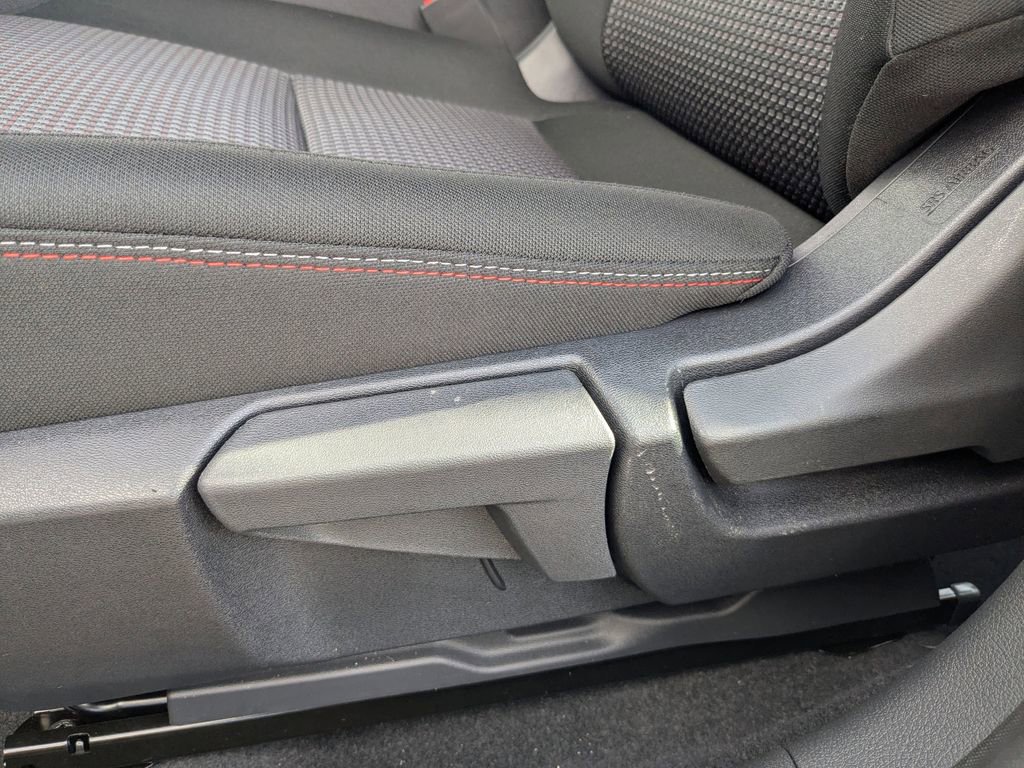 New 2026 Nissan Sentra SR w/ Floor Mat Package FWD image 21