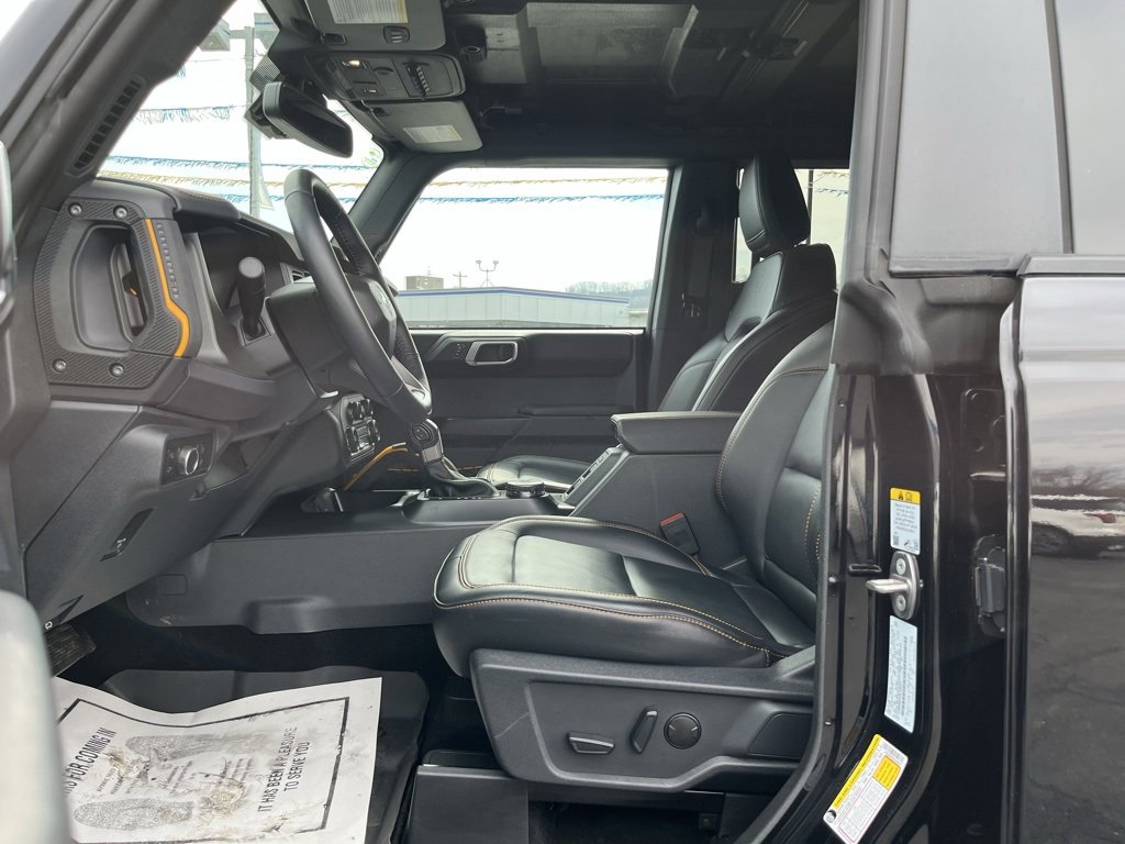 Used 2024 Ford Bronco Badlands image 10