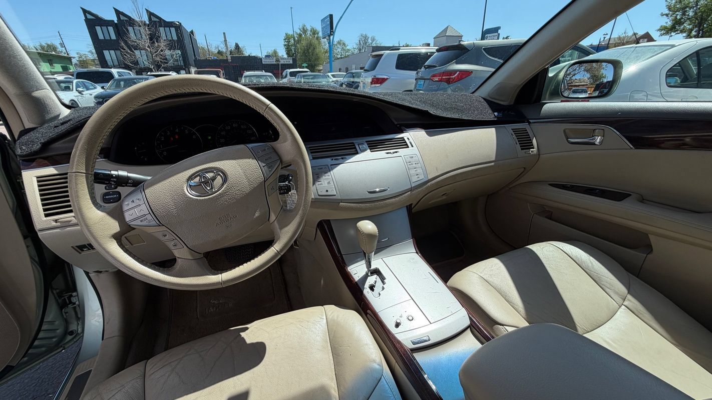 Used 2008 Toyota Avalon Touring FWD image 8