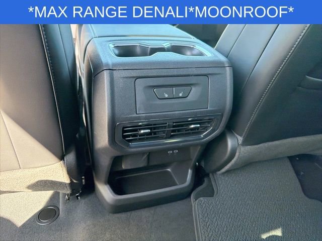 Used 2025 GMC Sierra EV Denali image 24