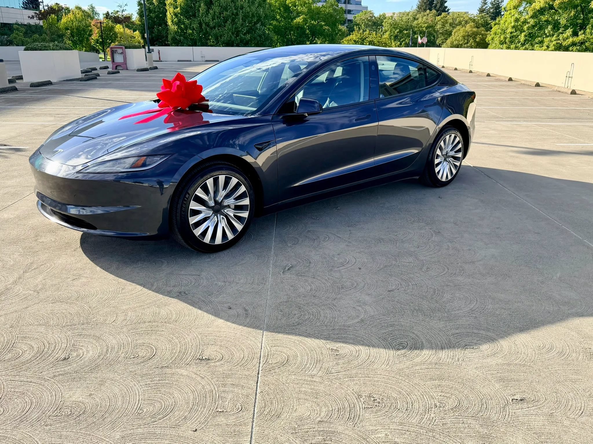 Used 2025 Tesla Model 3 Long Range RWD image 28