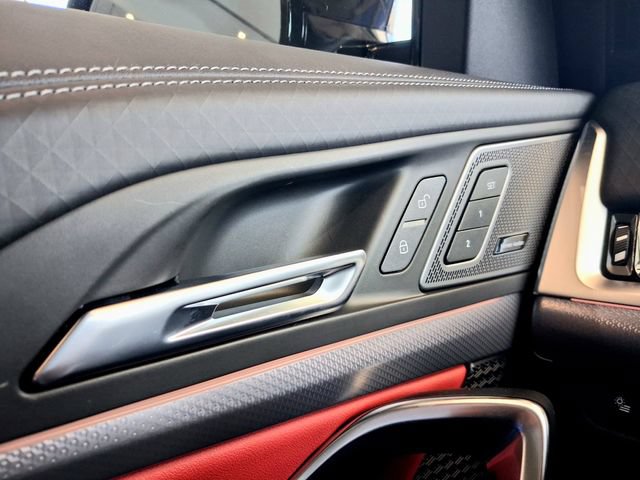 New 2026 BMW X2 M35i w/ Technology Package AWD/4WD image 9