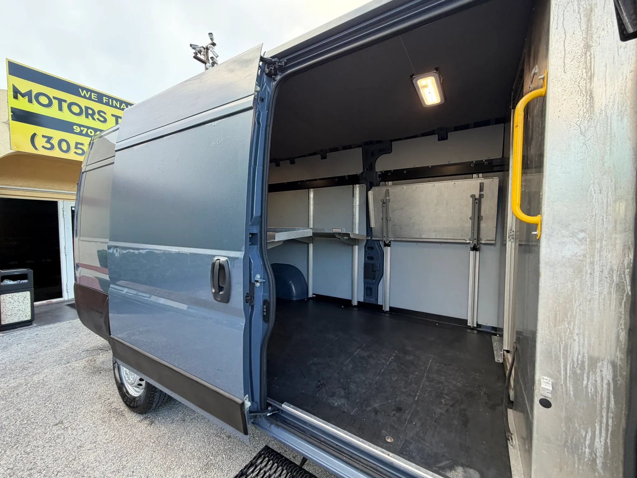 Used 2021 RAM ProMaster 3500 FWD image 8