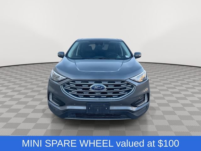 Used 2024 Ford Edge Titanium image 3
