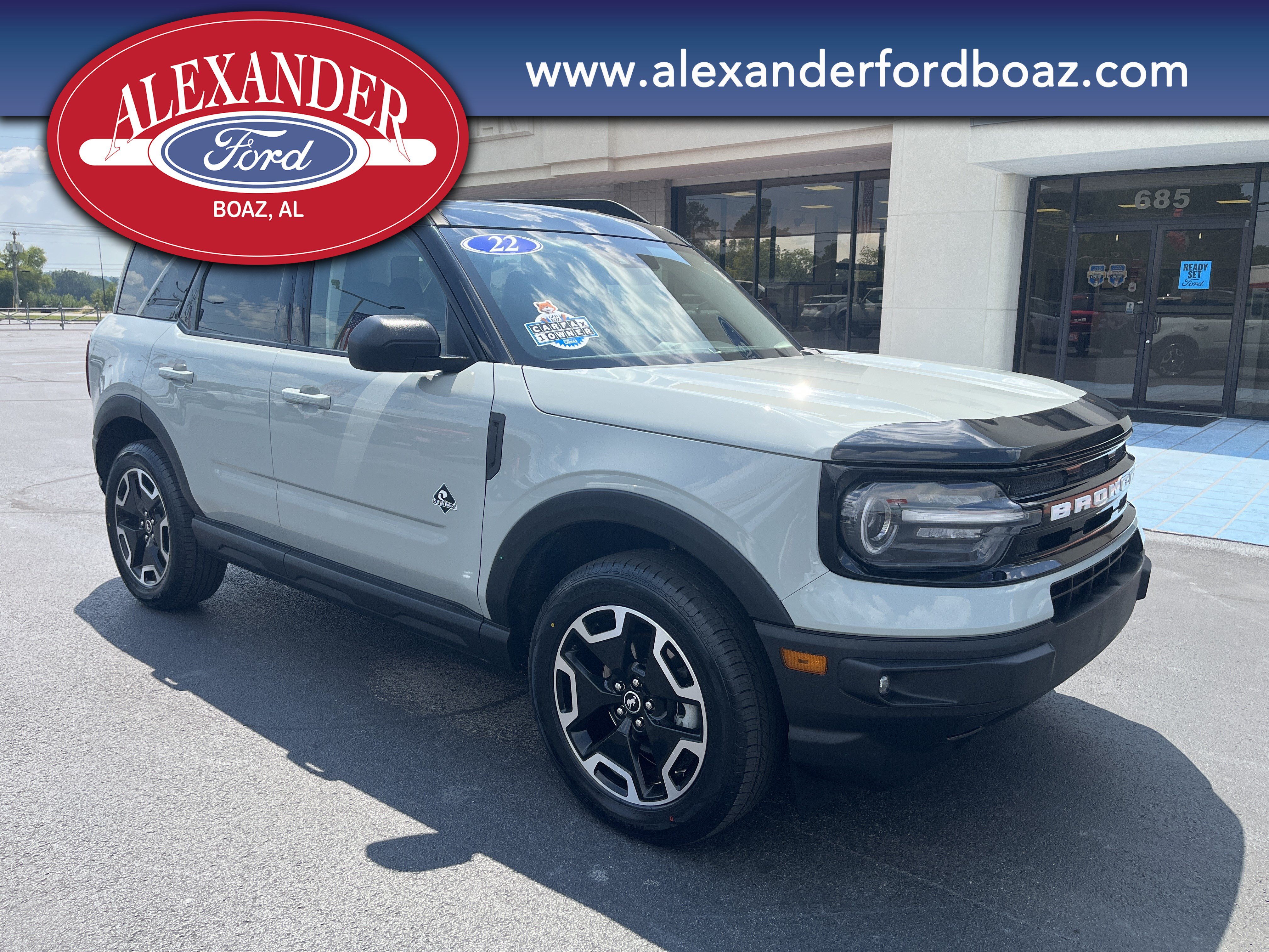 Used 2022 Ford Bronco Sport Outer Banks w/ Tech Package AWD/4WD image 3