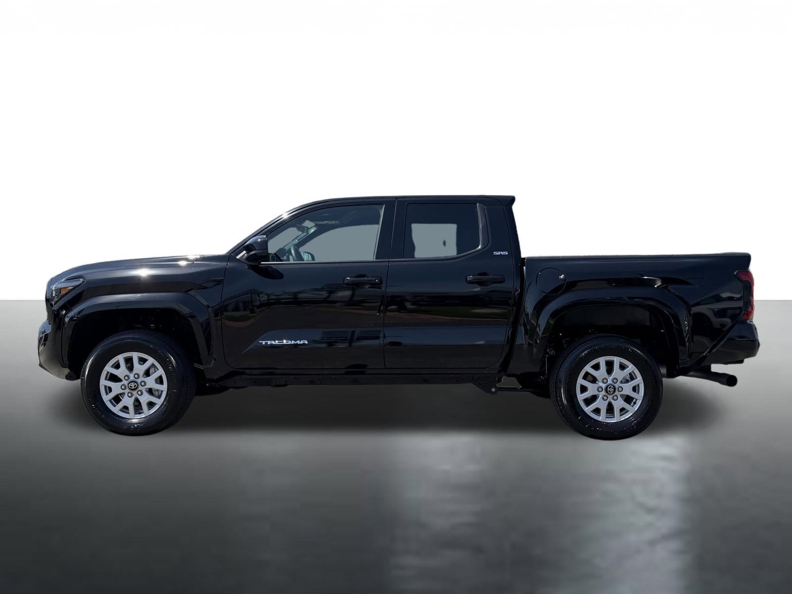 Used 2025 Toyota Tacoma SR5 RWD image 5
