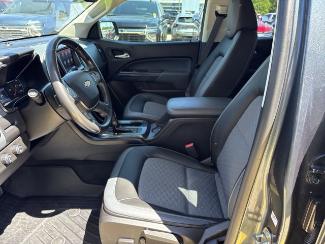 Used 2019 Chevrolet Colorado Z71 AWD/4WD image 14