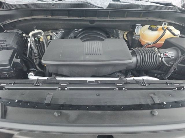 Used 2025 Chevrolet Suburban Z71 AWD/4WD image 19