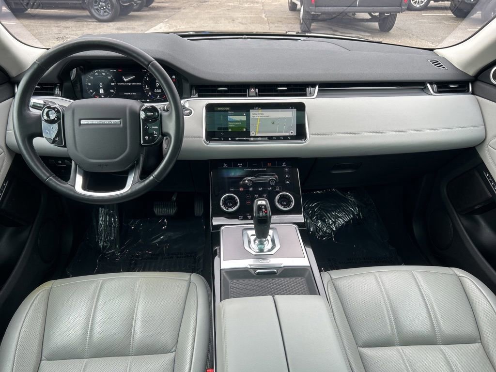 Used 2020 Land Rover Range Rover Evoque SE AWD/4WD image 32