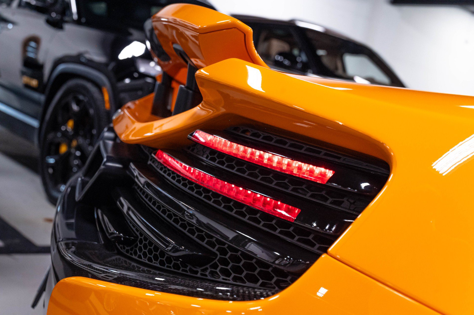 Used 2015 McLaren 650S Spider RWD image 82