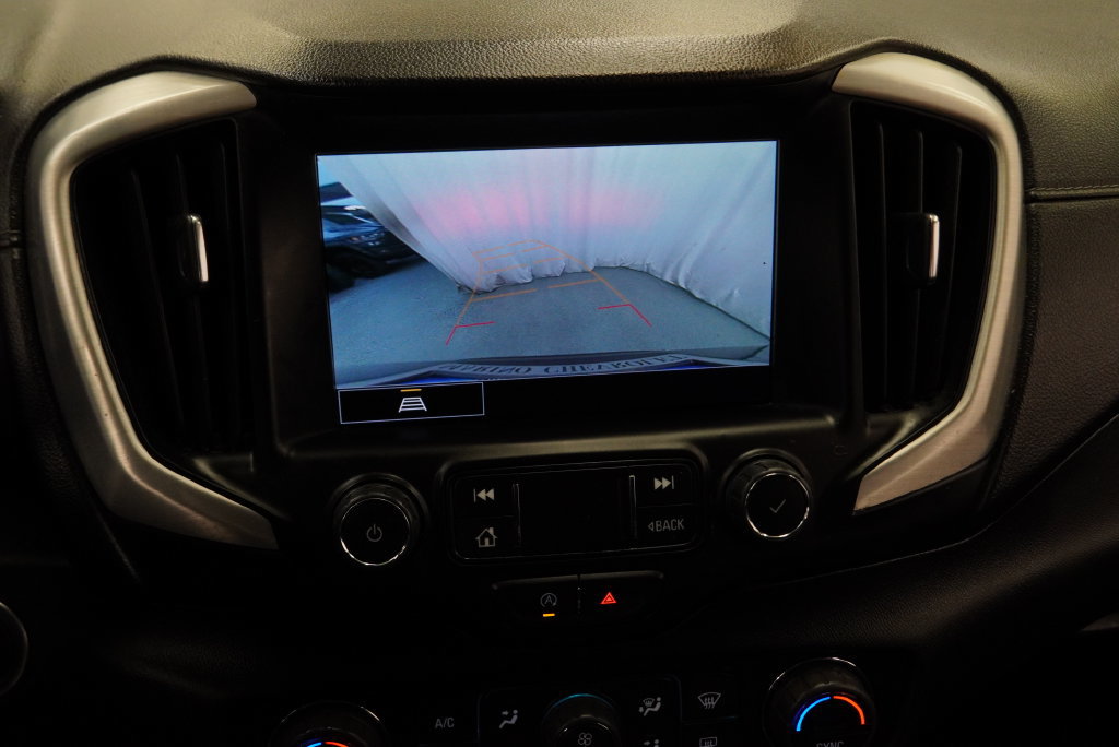 Used 2023 GMC Terrain SLT w/ LPO, Floor Liner Package FWD image 26