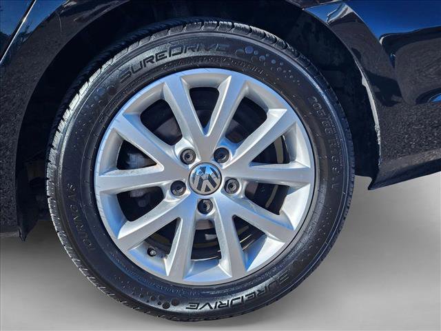 Used 2015 Volkswagen Jetta SE image 20