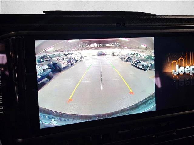 Used 2024 Jeep Wrangler Sport S image 13