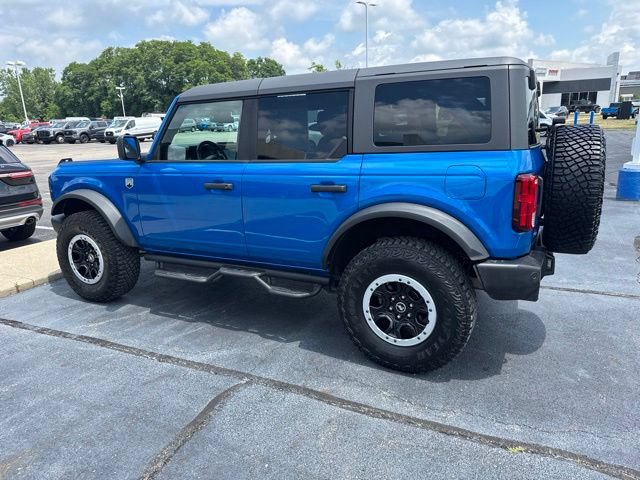 Used 2024 Ford Bronco Big Bend w/ Sasquatch Package AWD/4WD image 9