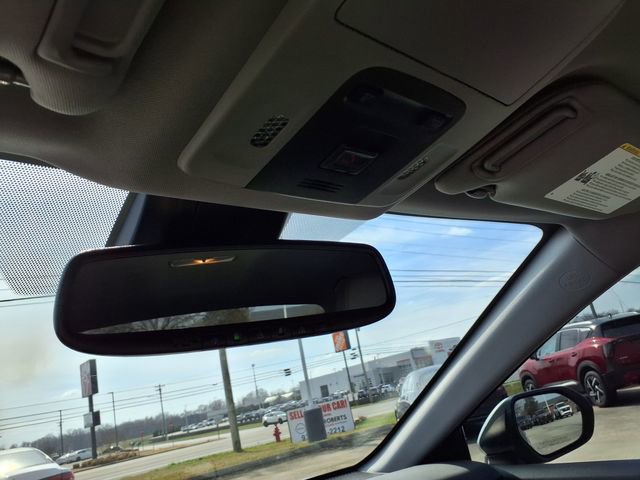 Used 2022 Toyota Camry SE w/ Convenience Package image 32