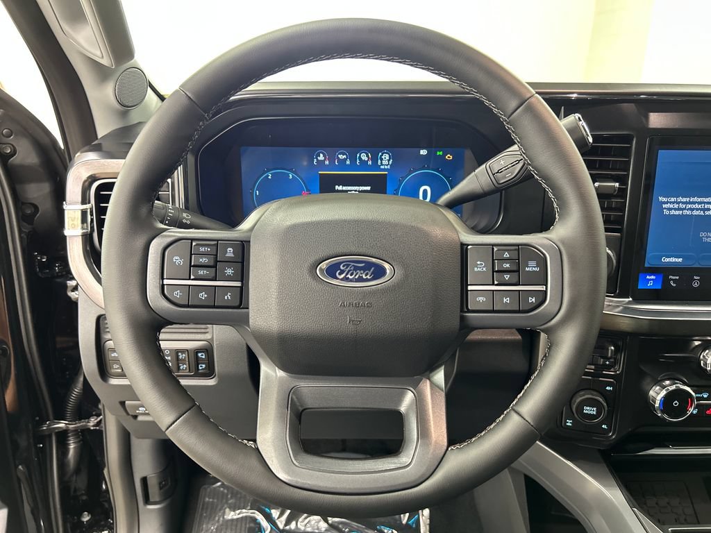 New 2026 Ford F250 Lariat w/ Black Appearance Package AWD/4WD image 20