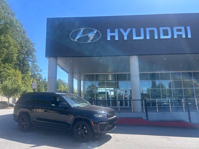 Used 2026 Jeep Grand Cherokee L Limited w/ Limited Altitude Package