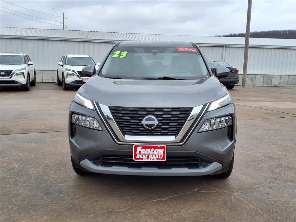 Used 2023 Nissan Rogue SV image 19