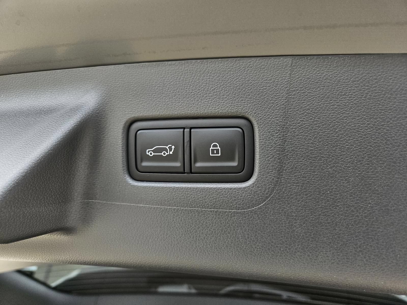 New 2026 Hyundai Santa Fe SE FWD image 10