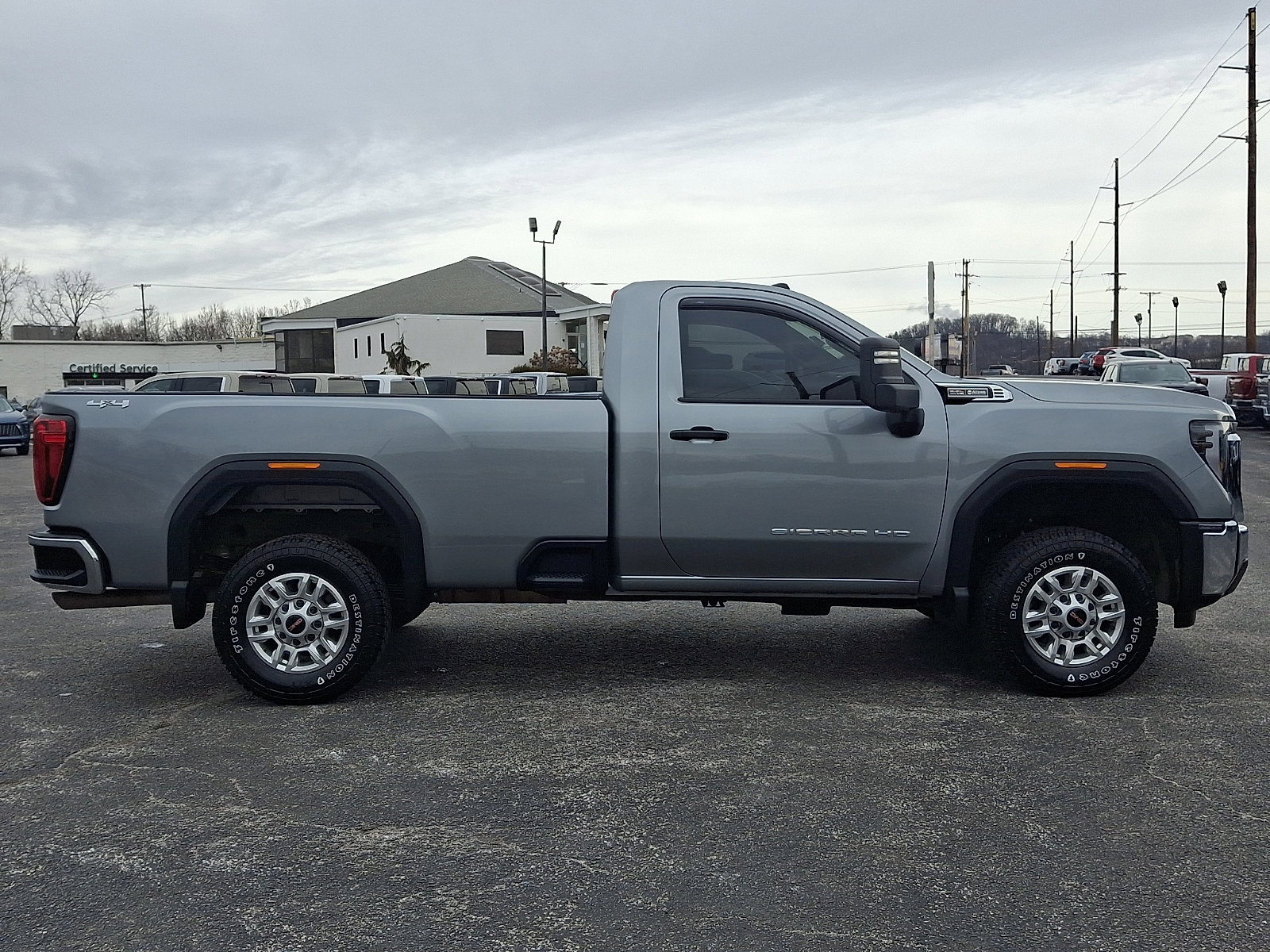 Used 2024 GMC Sierra 2500 Pro w/ Convenience Package image 8