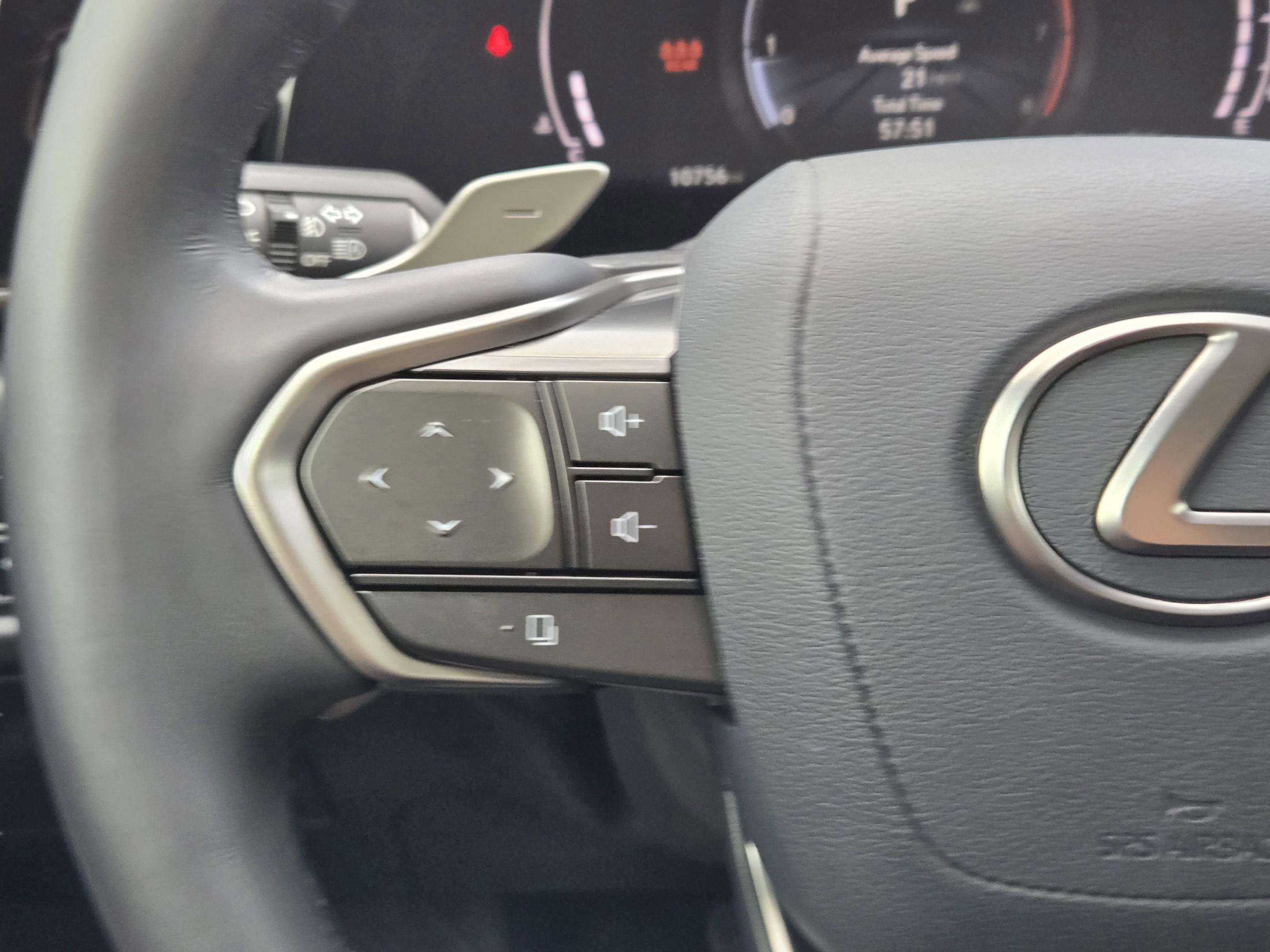 Certified 2025 Lexus NX 350 AWD w/ Cold Area Package image 27