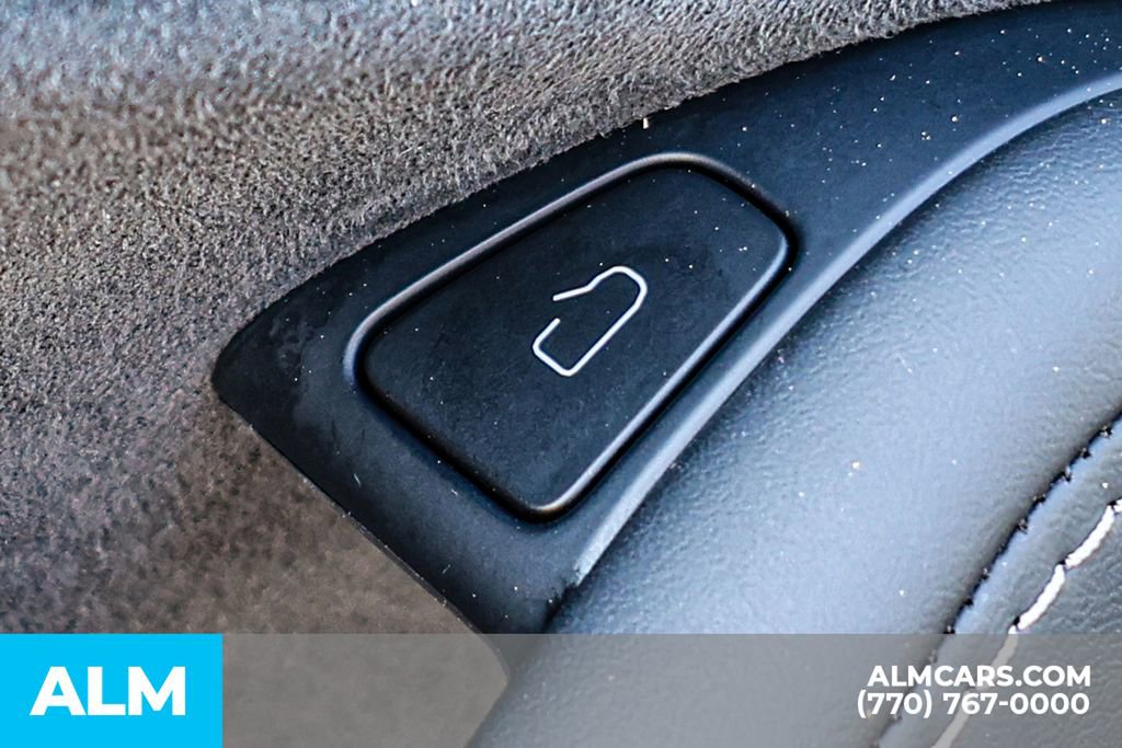 Used 2023 Tesla Model Y Long Range image 42