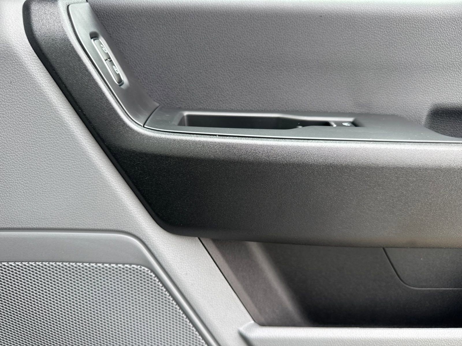 New 2026 Ford F250 XL w/ F-250 >10K GVWR Package image 17