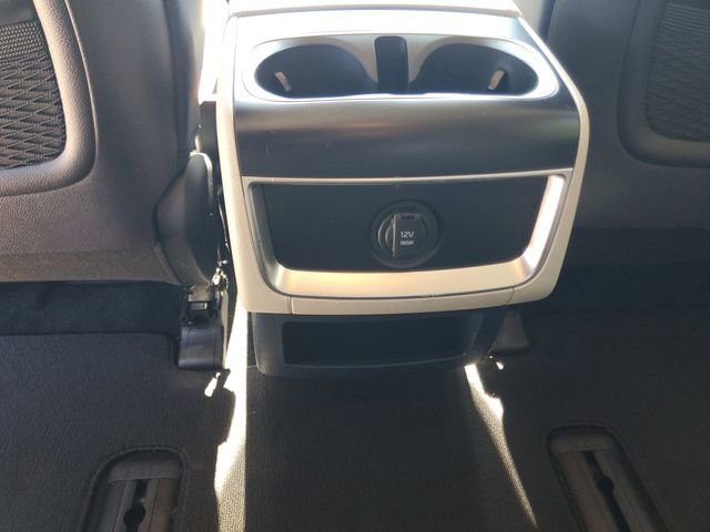 Used 2025 Kia Carnival EX FWD image 14