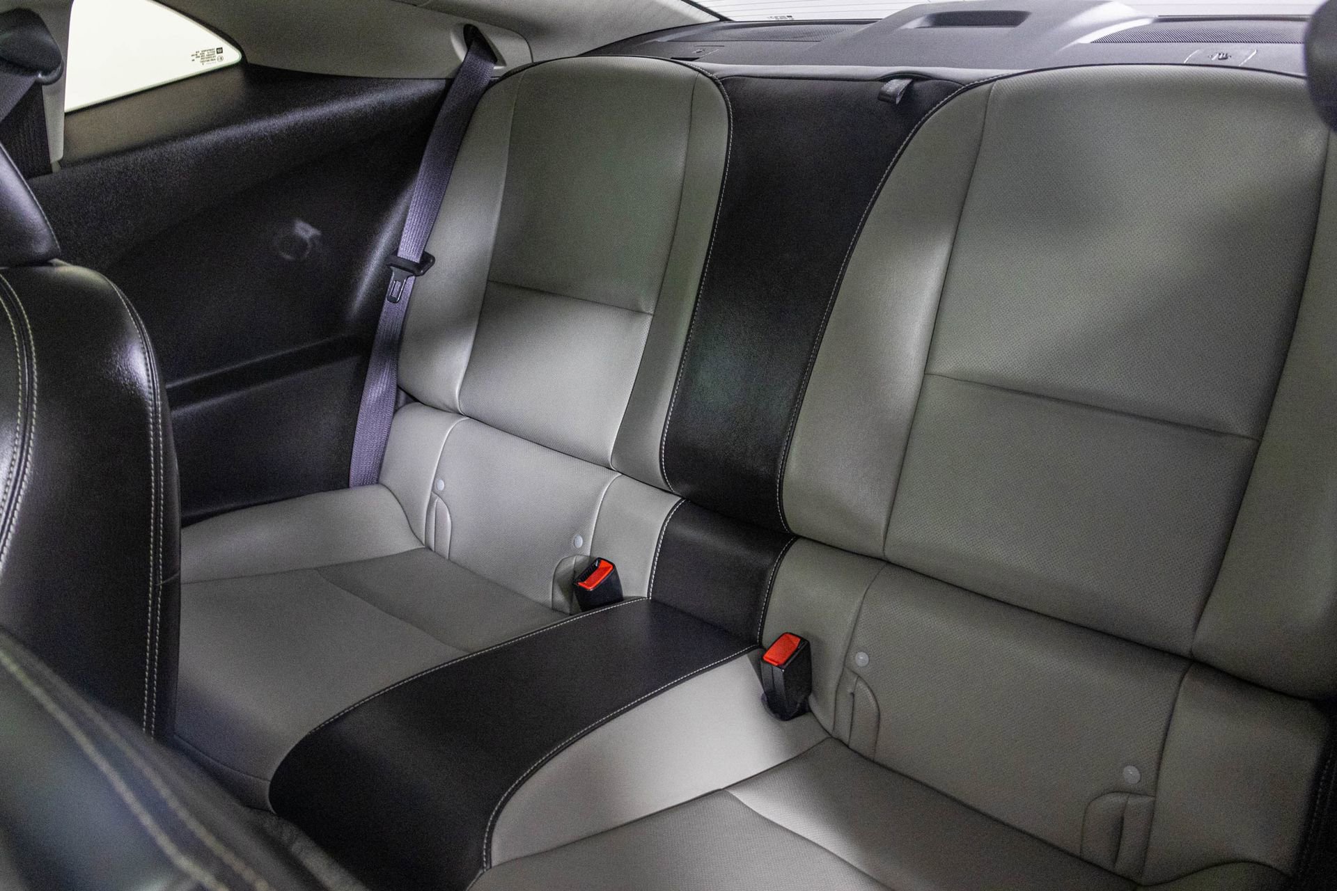 Used 2010 Chevrolet Camaro SS w/ RS Package image 38