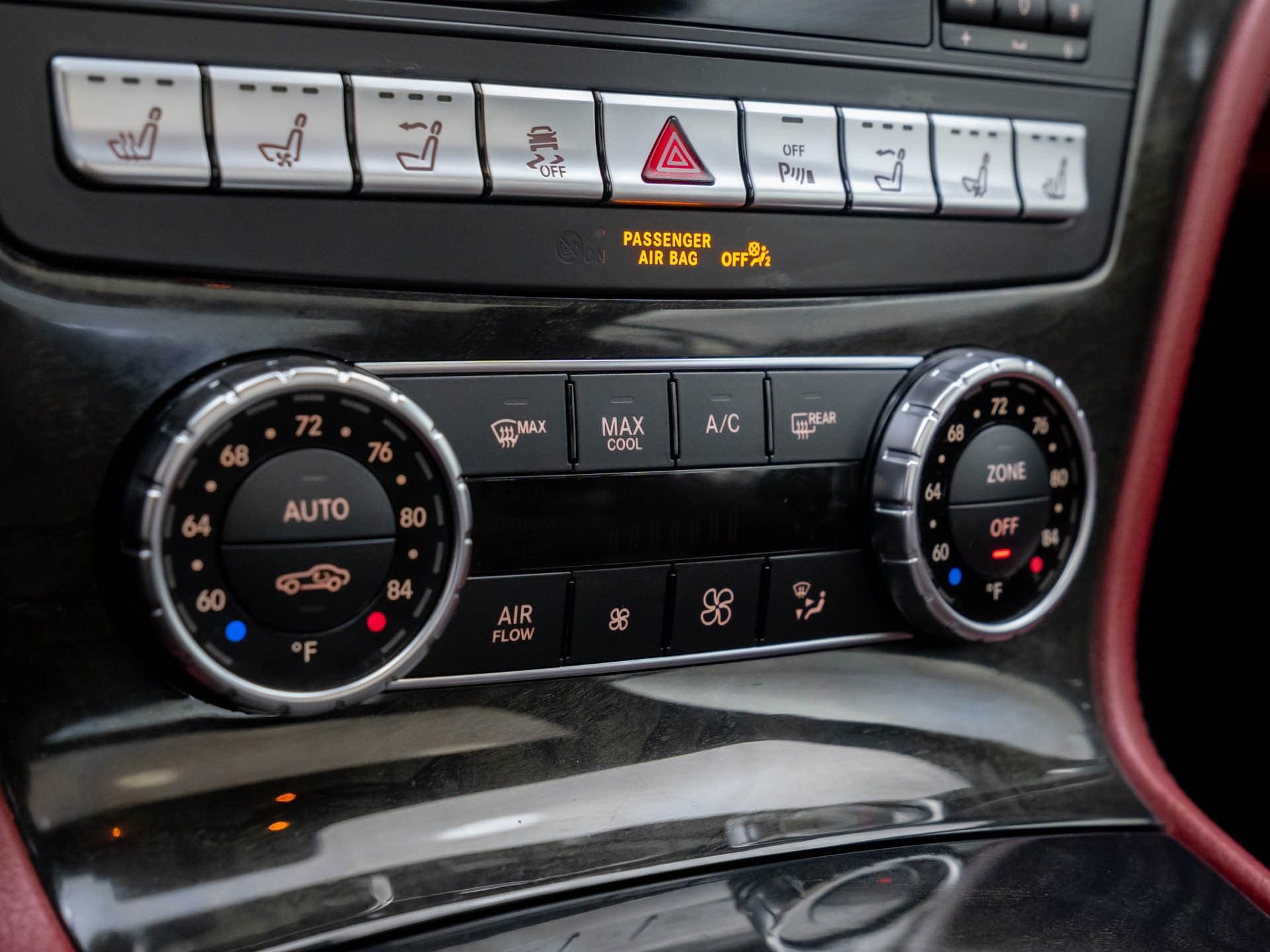 Used 2015 Mercedes-Benz SL 400 image 27