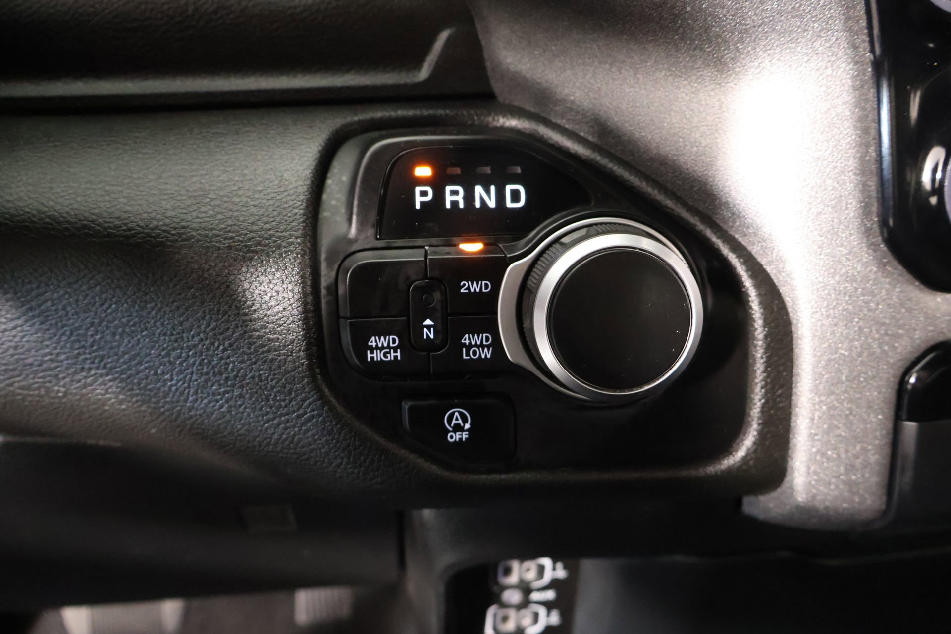 Used 2025 RAM 1500 Tradesman w/ Night Edition AWD/4WD image 7