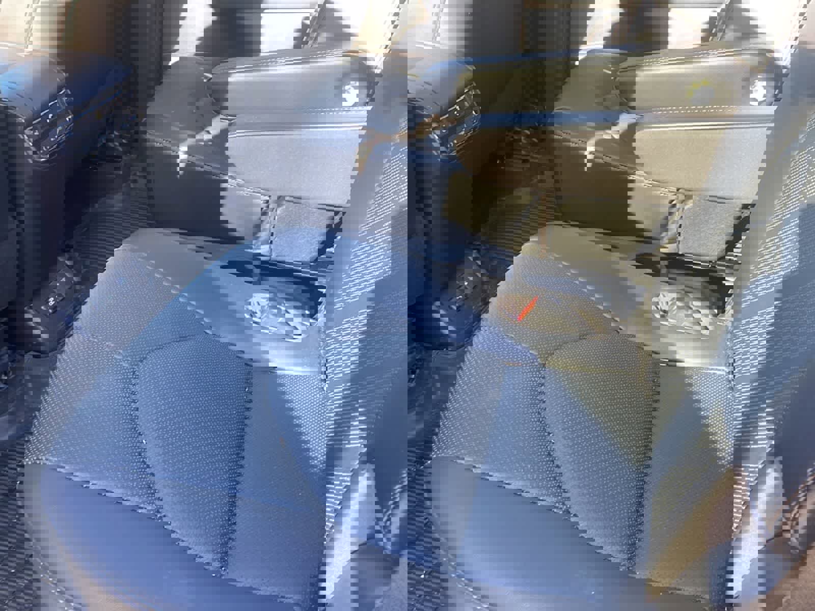 Used 2023 Toyota Highlander Platinum image 16