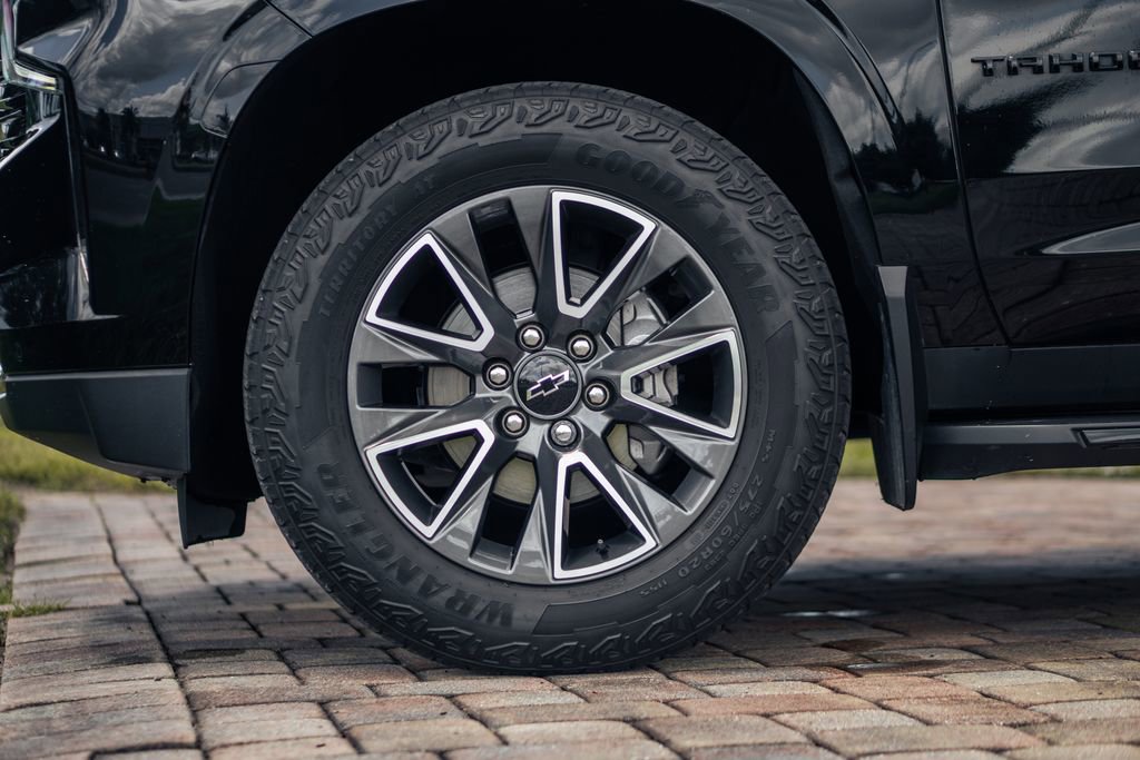 Used 2022 Chevrolet Tahoe RST w/ Sport Performance Package image 15