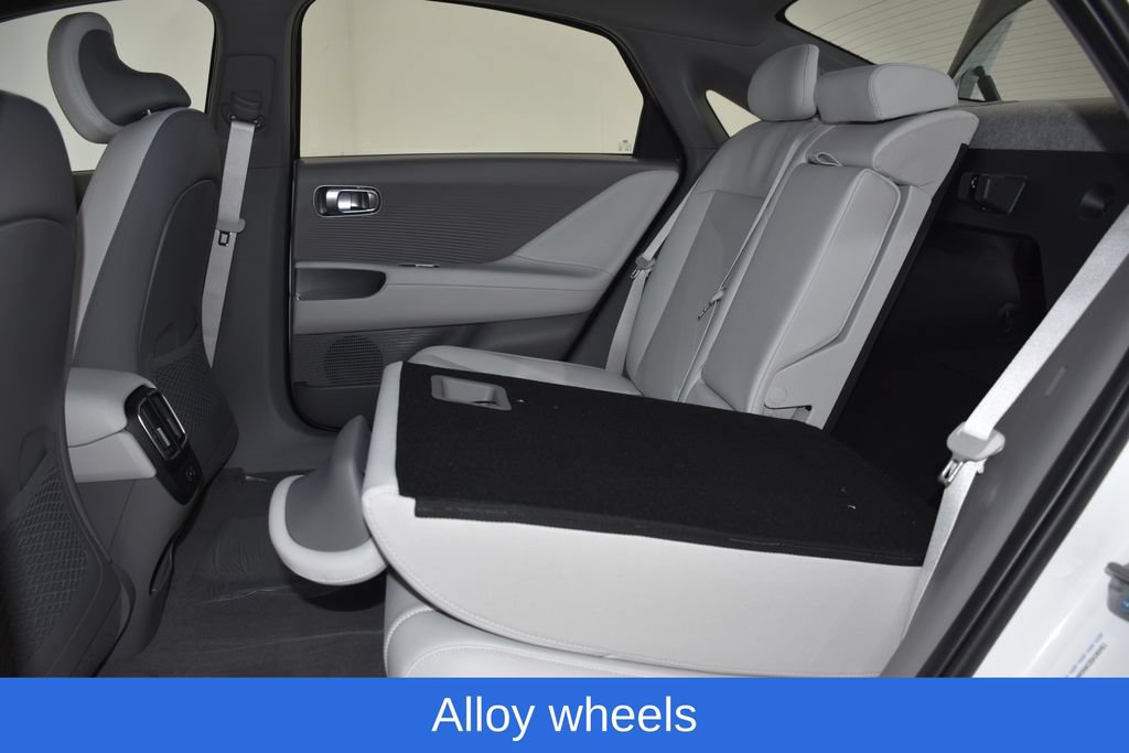 New 2025 Hyundai Ioniq 6 SEL AWD/4WD image 28