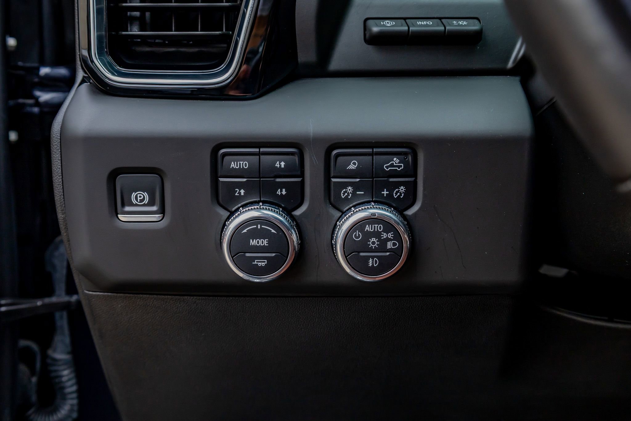 Used 2025 GMC Sierra 1500 Denali Ultimate image 22