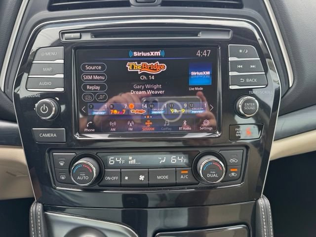 Used 2023 Nissan Maxima Platinum w/ Sport Mat Group FWD image 9