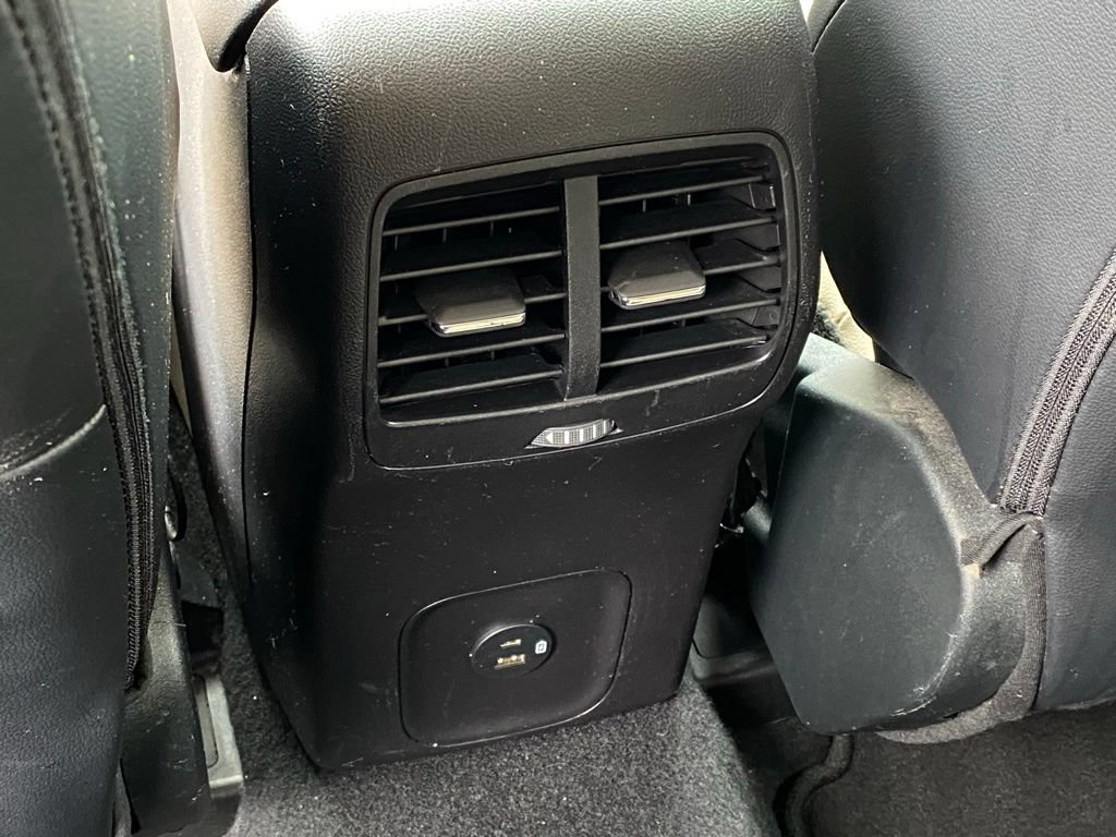 Used 2022 Ford Escape Titanium AWD/4WD image 27