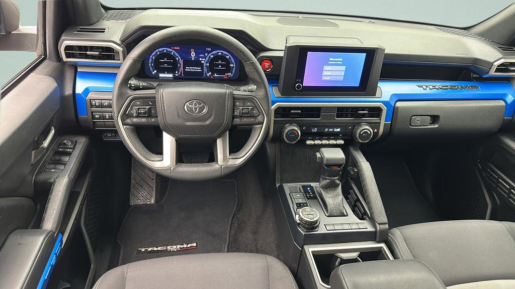 Used 2025 Toyota Tacoma TRD Off-Road AWD/4WD image 11