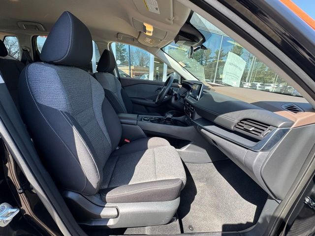 Used 2021 Nissan Rogue S AWD/4WD image 12