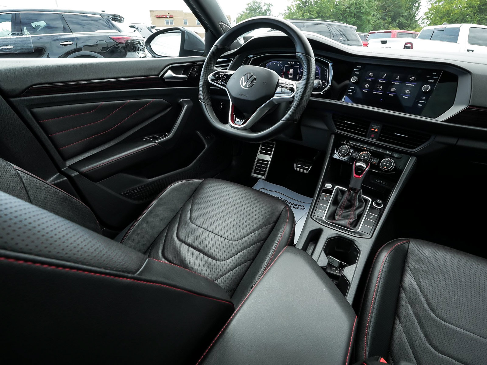 Used 2024 Volkswagen Jetta GLI Autobahn FWD image 46