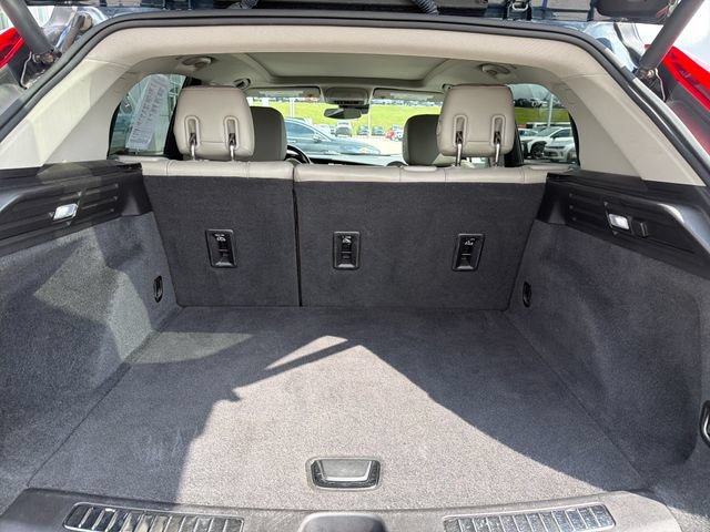 Used 2019 Cadillac XT4 Premium Luxury AWD/4WD image 38