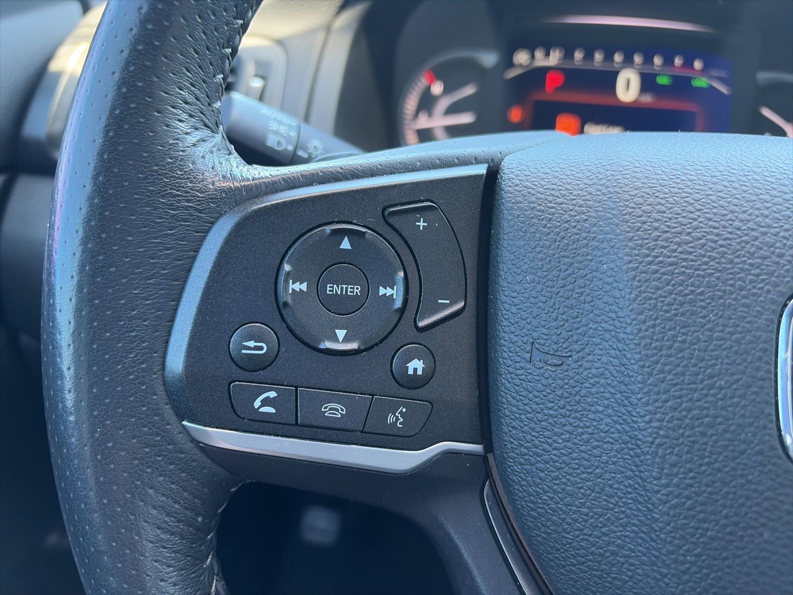 Used 2025 Honda Passport EX-L image 22