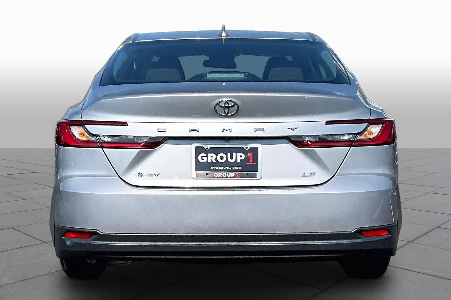 Certified 2025 Toyota Camry LE FWD image 5
