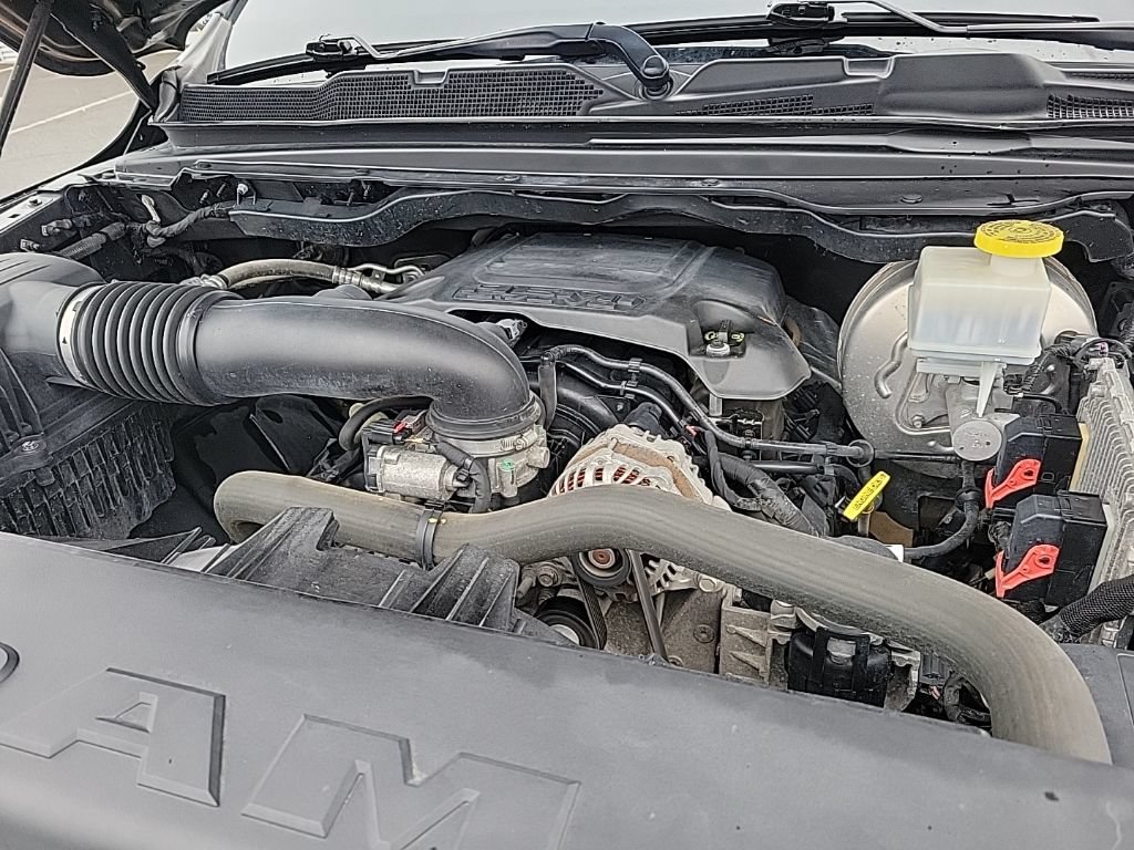 Used 2020 RAM 1500 Laramie AWD/4WD image 34
