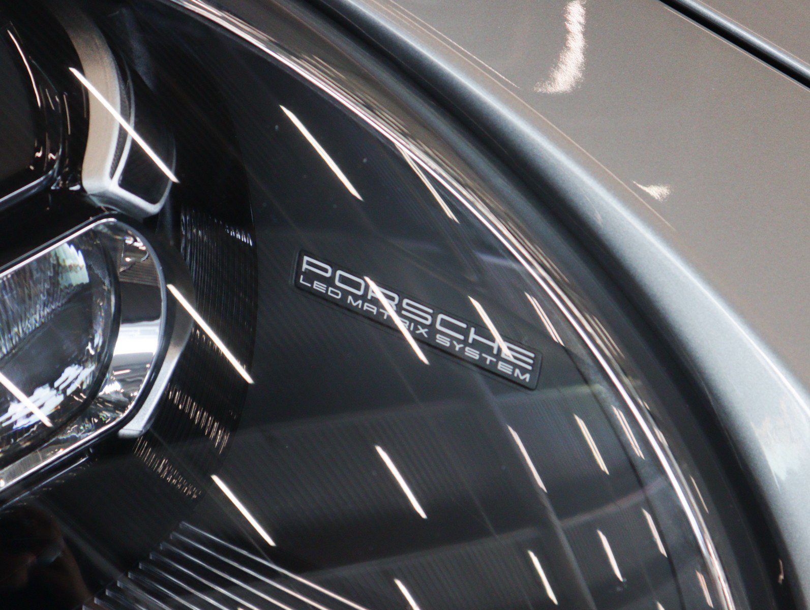 Used 2022 Porsche 911 GT3 RWD image 37