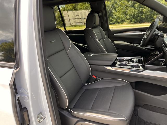 New 2026 Cadillac Escalade Sport w/ Touring Package AWD/4WD image 23