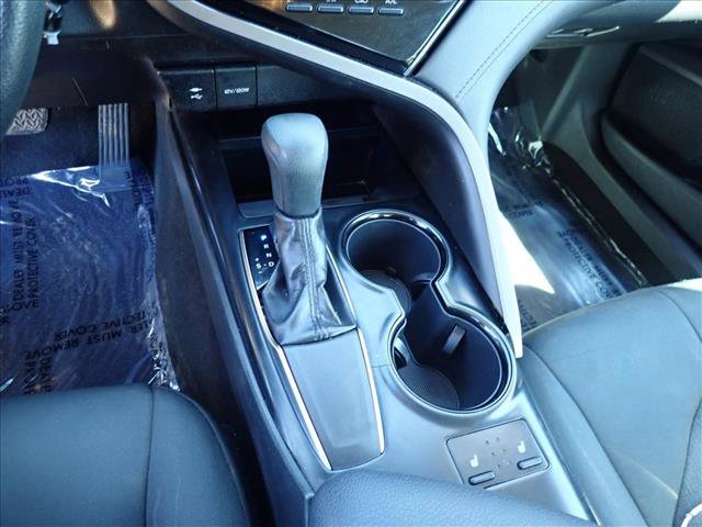 Used 2019 Toyota Camry LE image 19