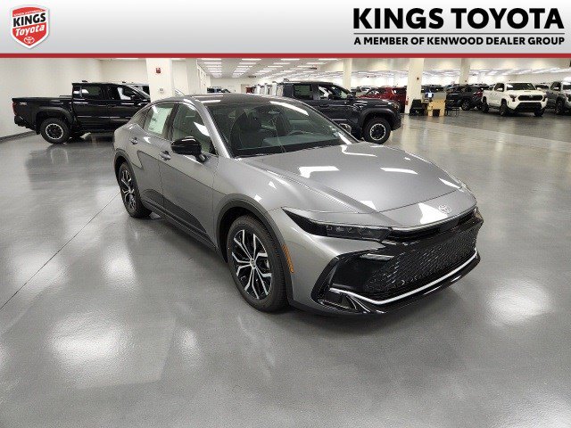 New 2026 Toyota Crown Limited image 1