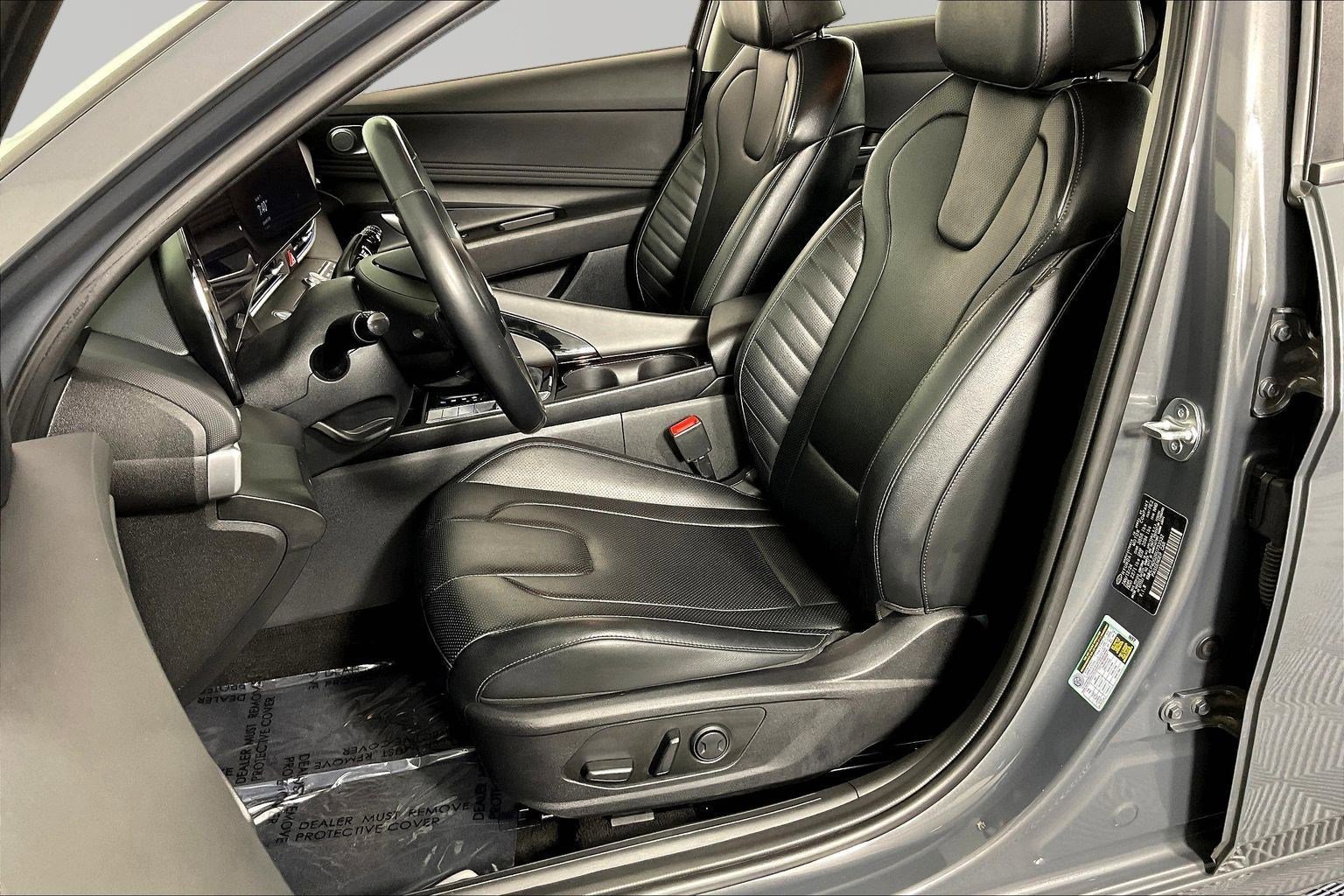 Used 2024 Hyundai Elantra Limited FWD image 20